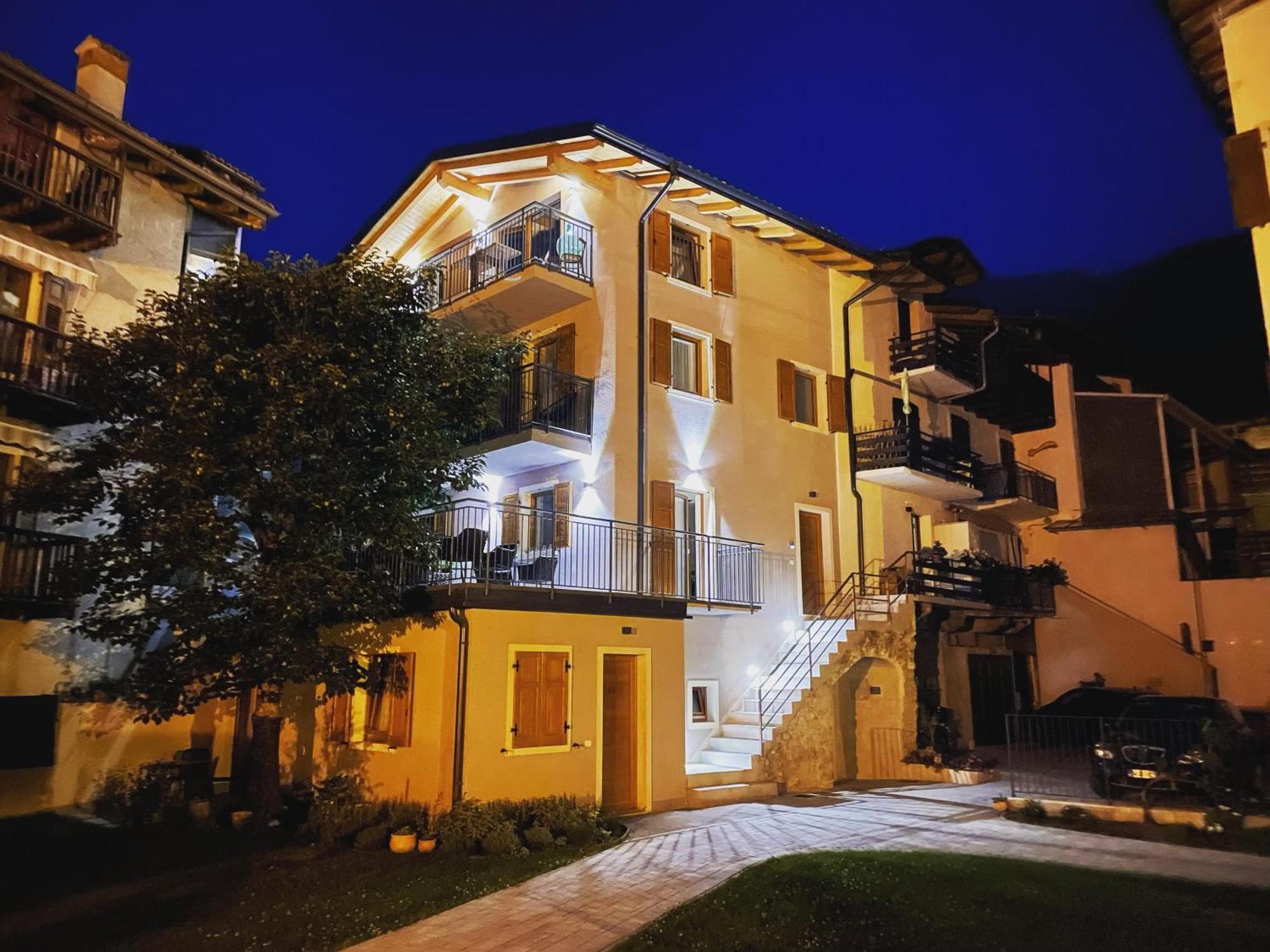 B&B Nalu Арко Екстер'єр фото